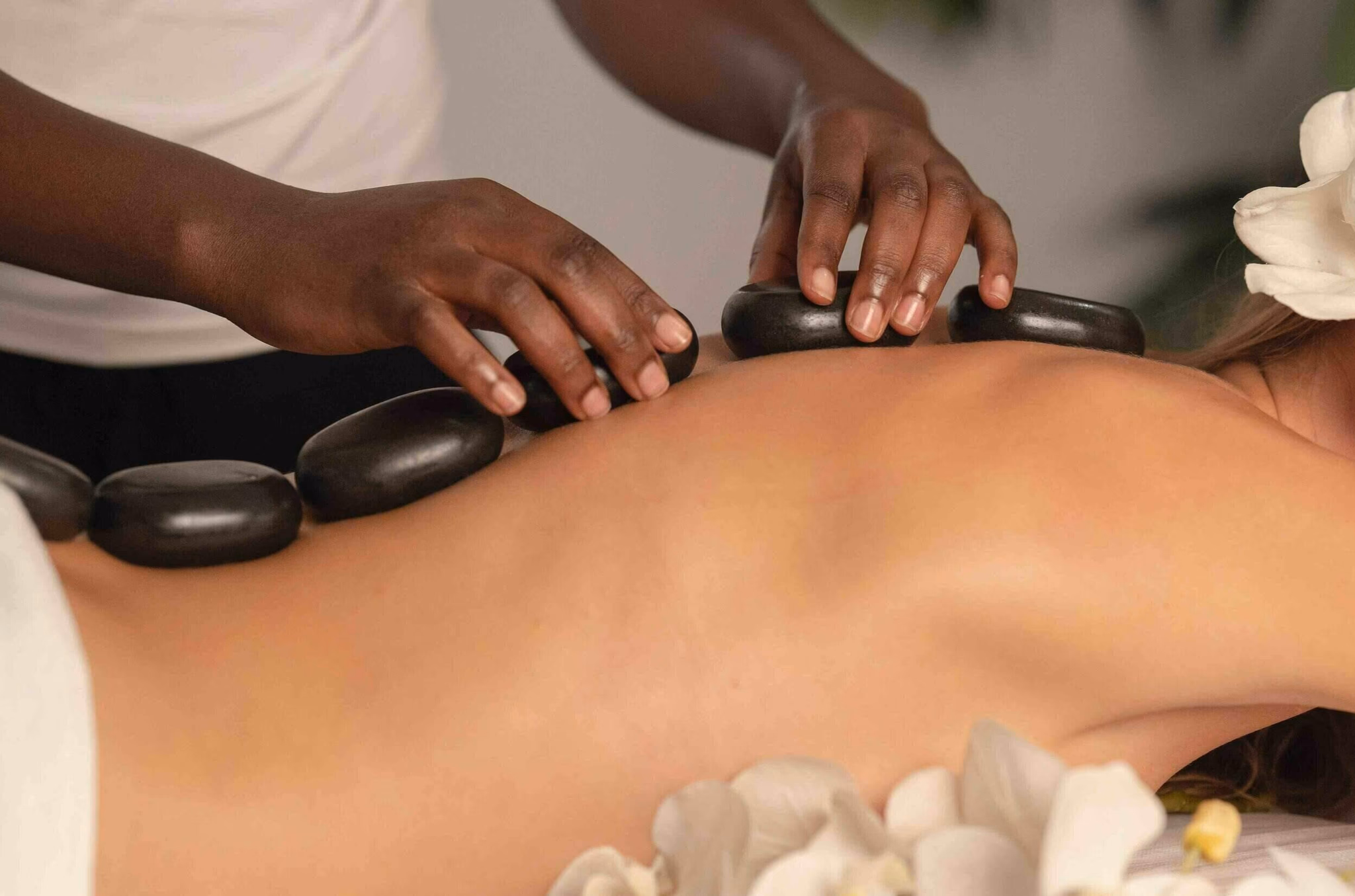 Professional Hot Stone Massage in Gulshan 2 Dhaka for stress relief and deep relaxation at Spa Gulshan 2 BD